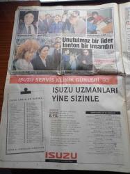 Hürriyet Gazetesi - 19 Nisan 1993 -  İyi ki Doğdun Eurodisney - Rahmi Koç Ayinde - Turgut Özal Anlatıyor - Turgut Özal ölümünden Sonra Yayınlamak Üzere Yapılan Röportaj - Süleyman Demirel Turgut Özal'ı Çok Kilo Almışsın Diye Uyardım - Ahmet Özal Babam Sağlığını Hiçe Sayıp Çalışıyordu - ANAP Süleyman Demirel'e Sıcak Bakıyor - Turgut Özal'ın Mezar Yerini Oğlu Belirledi - Turgut Özal Adnan Menderes'in Yanına Gömülüyor - Turgut Özal'ı Öldürmek İsteyen Suikastçı Kartal Demirağ Ağladı