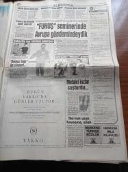 Hürriyet Gazetesi - 29 Eylül 1991 - Haydi Naim Süleymanoğlu - Siyasi Kuklalar Türkiye'de - Uğur Dündar Gorbi İle Görüşecek - Partilerin Şarkı Yarışı - Nahçıvan'ı Anadolu'ya Bağlayacak Hasret Köprüsü - Golcüler Durdu Bülent Korkmaz Vurdu - Tek Umut Akif Pirim - Bulgar Polisi Bilal Tabur'u Tartakladı- Fenerbahçe Basketbol'da Zirvede - Hafız Süleymanoğlu
