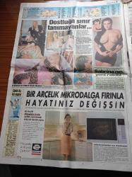 Hürriyet Gazetesi - 26 Kasım 1991 - Fenerbahçe Teknik Direktörü Venglos Futbolcunun Esiri - İhsan Kalkavan İle Çok Özel - AIDS Rock Kralı Fredie Mercury'i Öldürdü - Queen Topluluğu - İşte Süleyman Demirel'in malları - Asil Nadir İflas Ettirildi - Toplu Konut'un Tavanı Çöktü - Türksat Olayına Bakan El Koydu