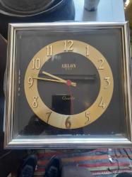 ARLON MARKA ALÜMİNYUM ÇERÇEVELİ DUVAR SAATİ 28X28 cm SAĞLAM ÇALIŞIR DURUMDA