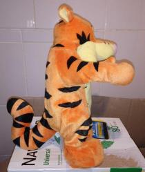 KAPLAN TIGGER ŞARKI SÖYLEYEN YÜRÜYEN PELUŞ OYUNCAK