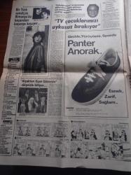 Hürriyet Gazetesi - 9 Nisan 1981 - Güreşçi Salih Bora 1 Günde 2 Galibiyet Kazandı - Galatasaray Teknik Direktörü Birch - Bayern Münih - Cahide Sonku'nun Hayatı Yazı Dizisi - Bülent Ersoy Kadınlık Testinden Tam Not Aldı - THKO'yu Diriltmeye Çalışan 8'i Kız 30 Militan Yakalandı - Galatasaraylı Milli Kürekçi Tayfun Özkök Mahmut Amca Dedikleri Mahmut Dikler'i Öldüren Hücre İle Yakalandı - Ankara Sıkıyönetim Komutanı Süleyman Demirel Ve Bülent Ecevit İle Ayrı Ayrı Görüştü