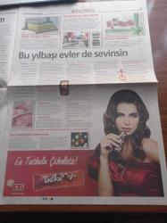 Radikal Yılbaşı Alışverişi Gazetesi - 25 Aralık 2008 - Kadehler Yeni Yıl Şerefine Kalkıyor - Sana Bugün Kırmızı Çok Yakışıyor - Yenilenmek İçin Sebep Lazım - Pierre Cardin - Mon Reve - Gece Nasıl Kutlanacak - Kız Kulesi - The Marnata- Belgo - Gardıropda Takvim Değişsin - Scooter - Tommy Hilfiger - Twigy
