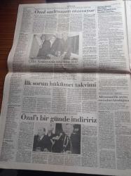 Cumhuriyet Gazetesi - 1 Kasım 1991 -  Süleyman Demirel Sadrazam Değilim - İsmail Beşikçi Tahliye Oldu -  Cumhurbaşkanı Turgut - İsrail Taviz Vermiyor - Uğur Mumcu - İlhan Selçuk - Melih Cevdet Anday - Ali Sirmen -Dünya Tekvando Şampiyonasında Arzu Tan Şampiyon Oldu - Galatasaray Rumen Santrafor Katinka'nın Peşinde - Portre Mustafa Denizli - Abdi İpekçi Spor Salonu'nun Tabelası Hala Konulmadı - Avrupa Kupası Maçları Star1'de