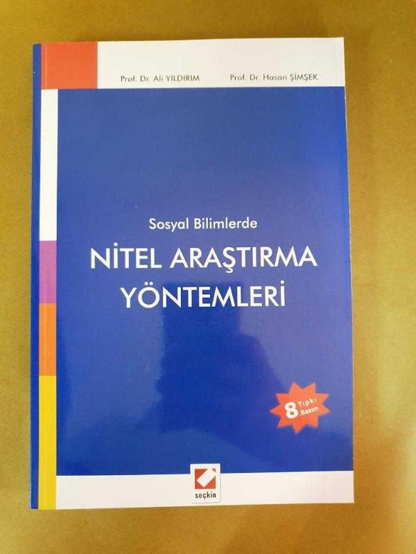 Sosyal Bilimlerde Nitel Araştırma Yöntemleri