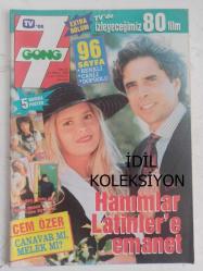 TV'DE 7 Gün Gong Haftalık Aktüalite Sinema Tiyatro Müzik ve Magazin Dergisi - 23 Mayıs 1992 - Yeşim Ergin - Umberto Eco - Giovanni Scognamillo - Kayahan - Levent İnanır - Cahide Sonku - Banu - Tolga Savacı - Raquel Welch - Lucella Santos - Jorge Martinez - Grecia Colmenares - Andreas Garcia - Eduardo Capatillo - Kadir İnanır - Aşkın Nur Yengi - Ahmet Uğurlu - Yasemin Koşal - Adnan Şen - Aşkın Enis - Kaan Yakuphanoğulları - Peter Strauss - Johnny Carson - Maria Rosa Gallo - Robert Redford - Cem Özer - Çeçilya - Summer Bay - Richard Marx Posteri - Tori Spelling Posteri - Arzu Akmansoy - George Michael - Jordan Knight - Zülal Karabayır - Jason Donovan - İzzet Öz - Özkan Uğur - Belinda Carlisle - Müge Oruçkaptan - Zeki Müren - Joely Richardson - Madonna - Meltem Hakarar fotoğraf ve haberi - Tam Takım Dergi