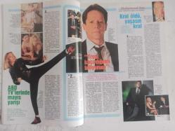 TV'DE 7 Gün Gong Haftalık Aktüalite Sinema Tiyatro Müzik ve Magazin Dergisi - 23 Mayıs 1992 - Yeşim Ergin - Umberto Eco - Giovanni Scognamillo - Kayahan - Levent İnanır - Cahide Sonku - Banu - Tolga Savacı - Raquel Welch - Lucella Santos - Jorge Martinez - Grecia Colmenares - Andreas Garcia - Eduardo Capatillo - Kadir İnanır - Aşkın Nur Yengi - Ahmet Uğurlu - Yasemin Koşal - Adnan Şen - Aşkın Enis - Kaan Yakuphanoğulları - Peter Strauss - Johnny Carson - Maria Rosa Gallo - Robert Redford - Cem Özer - Çeçilya - Summer Bay - Richard Marx Posteri - Tori Spelling Posteri - Arzu Akmansoy - George Michael - Jordan Knight - Zülal Karabayır - Jason Donovan - İzzet Öz - Özkan Uğur - Belinda Carlisle - Müge Oruçkaptan - Zeki Müren - Joely Richardson - Madonna - Meltem Hakarar fotoğraf ve haberi - Tam Takım Dergi