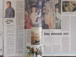 TV'DE 7 Gün Gong Haftalık Aktüalite Sinema Tiyatro Müzik ve Magazin Dergisi - 5 Ocak 1992 - Jason Priestley - Joanna Johnson - Tansu Polatkan - Erdal Özyağcılar - Kayahan - Namık Kasapbaşoğlu - Harika Avcı - Mehmet Ali Erbil - İbrahim Tatlıses - Sibel Egemen - Çekin Çeki - Melih Kibar - Ayşegül Aldinç - Volkan Severcan - Pelin Körmükçü - Korhan Abay - Namık Kasapbaşoğlu - Cüneyt Arkın - Alfred Vak Vak - Jason Priestley - Can Okanar - Fulya Ergüneş - David Hasselhoff - Mac Gyver - Alev Baymur - Jason Donovan - Ayşegül Aldinç - Maskeli Süvari İçin Nostalji - Eric Clapton - Korhan Abay - Türkan Şoray - Atıf Yılmaz - Andie Macdowell - Marcello Mastroianni - Nick Nolte - Marlboro Sigara Reklamı fotoğraf ve haberi - Tam Takım Dergi