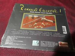 ROMANLAR EĞLENİYOR SÖZLÜ OYUN HAVALARI MÜZİK CD   (SIFIR)