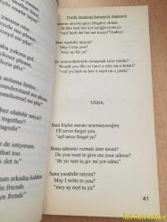İngilizce Konuşma Kılavuzu - Aziz Akgül - Martı Yayıncılık - İngilizce , Türkçe Ders Kitabı