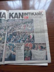 Gün Gazetesi - 1 Haziran 1993 - Şampiyon Galatasaray - Galatasaray Kaptanı Erdal Keser - Uğur Tütüneker Kaç Şişe Şampanya İçti Hatırlamıyor - Baş Dazlak Alman Başbakanı Kohl - Alman Atasözü En İyi Türk Ölü Türktür - Solingen Karıştı Olaylar Büyüyor - Prens Charles - Prenses Diana - İranlıların Devam Ettiği Mescit Kapatıldı
