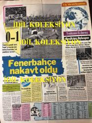 ZEKİ MÜREN, ADALET PARTİSİ İÇİN VERDİĞİ ANTALYA KONSERİ, 27 ŞUBAT 1977 SON HAVADİS GAZETESİ, SÜLEYMAN DEMİREL'İN MALATYA'DA İNÖNÜ ÜNİVERSİTESİNİ ÖĞRENİME AÇMASI, FÜSUN OYAL,TİP, CHP'YE İŞBİRLİĞİ TEKLİF ETTİ, ABDULLAH URAZ, SELÇUK İRDEM, KAMURAN AKKOR AMERİKA YOLCUSU, ''POLİTİKAMIZDA ERBAKAN OLAYI'' İSMET GİRİTLİ, KAAN, ÇİZGİROMAN, ABDULLAH TURAN, PHILIPS KAMPANYALI REKLAMI, BAYRAMPAŞA'YI HARABEYE ÇEVİREN CHP'Lİ BELEDİYE BAŞKANI TENKİT EDİLDİ, TEKİN ERER, ''GÖLDEKİ CESET'' FOTOROMAN, SERAP OLGUNLER, FERDİ ÖZBEĞEN, AZMİ NİHAD, PEHLİVANLAR DA AĞLAR, REŞAT İLERİ, ''USTURA KEMAL'', ŞETANIN KATLI, ÇİZGİROMAN, HALDUN SEVEL, KRALİÇE ELIZABETH'IN SAMOA ZİYARETİ, TAHİR KUTSİ MAKAL, EDİBE DOLU, KORAY MİMARLIK İNŞAAT KADIKÖY CADDEBOSTAN SATILIK VİLLA İLANI, FENERBAHÇE'NİN ZONGULDAKSPOR'A 0-1 MAĞLUP OLDUĞU MAÇ, TRABZONSPOR - GALATASARAY, BEŞİKTAŞ - BOLUSPOR, SEIKO SAAT REKLAMI