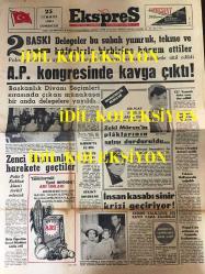ZEKİ MÜREN'İN PLAKLARININ SATIŞI DURDURULDU, 25 TEMMUZ 1964 EKSPRES GAZETESİ - ZENCİ DÜŞMANLARI HAREKETE GEÇTİLER, A.P KONGRESİNDE KAVGA ÇIKTI, ARI PİRİNÇ UNU REKLAMI, PRENSES MARGARETH, SEVİM TANÜREK, BELEDİYE UMUMİ HELALARI KİRAYA VERMEYE BAŞLADI, OSMAN ÇELİKLER, REŞAT İLERİ ''BÜYÜK AKINCILAR'' SEVDA FERDAĞ ''ALİ DERLER ADIMA'' FİLMİ, EŞREF KOLÇAK, DİŞİ KAZANOVA ÇİZGİROMAN, AYHAN BAŞOĞLU, GRİPİN REKLAMI, METİN OKTAY, KADRİ ŞEREF, SPOR-TOTO YILLIK GELİRİ 123 MİLYONU BULDU,