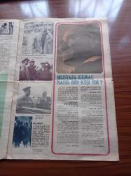 Milliyet Gazetesi - 10 Kasım Özel Eki - 1980'ler - Gazi Mustafa Kemal Atatürk Fotoğrafı - İstiklal Savaşı'nda Atatürk - Mustafa Kemal Halep'te Yıldırım Orduları Grubu Komutanı İken Yaverleri İle Birlikte - Atatürk Kendini Anlatıyor - Atatürk'ün Gençliğe Hitabesi - Ulusal Kurtuluş Yılları Sırasında Mustafa Kemal Cepheyi Denetlerken - Cumhurbaşkanı Ve Devrimci Atatürk - Mustafa Kemal Nasıl Bir Kişi İdi - Yakup Kadri Karaosmanoğlu - Ahmet Haşim - Falih Rıfkı Atay - Kılıç Ali - Afet İnan - Yabancı Gözü İle Atatürk