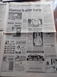 Meydan Gazetesi - 18 Nisan 1992 - Fenerbahçe Gerson'u Yine Kiralıyor - Bizim Stad Anarşistleri Gelsin Tribün Görsün - Harika Avcı'nın Dansöz Rolünde Oynadığı Film - Cindy Crawford - Claudia Schiffer - Richard Gere - Bağ Kur Genel Müdürü Kemal Kılıçdaroğlu - Süleyman Demirel Dev Sol'un Beyni Dağıtıldı - Vali Hayri Kozakçıoğlu - Necdet Menzir - Hücre Evi Baskınında 2400 Kurşun Sıkıldı