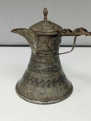 Eskilerden Katlanır Saplı Büyük Bakır Kahve Cezvesi