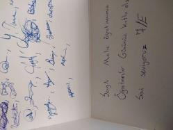 SANAT KARTPOSTALI-DÜNYA ÜSTÜNDE EL ELE TUTUŞAN ÇOCUKLARIN OLDUĞU ÇOCUK RESMİ,KAPAKLI,İÇ KISMINA YAZILMIŞ,RENKLİ, 12 X 17 CM EBADINDA