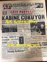 ZEKİ MÜREN HAYATINI, AŞKLARINI, ISTIRAPLARINI ANLATIYOR, ZEKİ MÜREN SAN'ATININ ŞAHİKASINDA, 28 ARALIK 1962 GECE POSTASI GAZETESİ, KABİNE ÇÖKÜYOR, İSMET İNÖNÜ, CELAL BAYAR, MÜZEYYEN SENAR, SADETTİN IŞIK, FATİN GÖKÇİN, SUAT DEMİR, İRFAN KIBRISLIOĞLU, ERTUĞRUL EFYELER, ETHEM İZZET BENİCE, YAKUP ÖZDEMİR, SANCAKTAR MUSTAFA REİS, NOTR DAM'IN KAMBURU ÇİZGİROMAN, TÜRKAN ŞORAY ÇORAPLARI VE ŞEMSİYESİYLE, SERAP ÖZER, ARMAĞAN ŞENOL, GALATASARAY, METİN OKTAY, ZENITH, FENERBAHÇE İÇİN İDDİALI, ROTA AKÜ VE PLAKLARI REKLAMI, FOXOR İSVİÇRE SAATLERİ REKLAMI