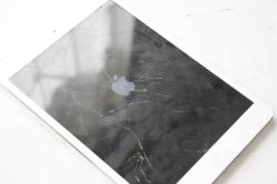 Apple iPad mini Wi-Fi  A1432 MODEL CALISIYOR PARÇA NİYETİNE AÇIKLAMAYI OKUMADAN ALMAYINIZ (ISIMSIZ DEMIR RAF