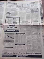 Günaydın Gazetesi - 3 Nisan 1982 - İmparator Beckenbauer'in Futbol Hayatı Bitti - İki Ezeli Rakip Fenerbahçe Galatasaray Kupada Karşı Karşıya - Eurovision Bu Binada Yapılacak - Turgut Özal'ın Kızı Zeynep Japon Mucizesi Yaratacağımıza İnanıyorum - Türkiye'ye Renkli Televizyon Ve Video Akımı var - Reagan Yönetimi Kenan Evren'e Tam Güven Duyuyor - Yedisi Gümrükçü 27 Kişi Tutuklandı