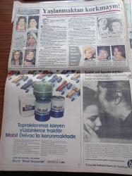 Günaydın Gazetesi - 9 Nisan 1982 - Dünyada İlk Defa Bir Savaş TV'den Naklen Verilecek - Fenerbahçe Futbolcuları Teknik Direktör Rausch'un Kalmasını İstiyor - Trabzonspor Teknik Direktörü Ahmet Suat Özyazıcı - Ermeni Terörüne Bir Kurban Daha Ottowa Büyükelçilik Ticaret Müşaviri Kani Güngör Ağır Yaralandı - Kenan Evren Romanya'dan Yurda Döndü - İçişleri Bakanı Selahattin Çetiner - 681 Polis Meslekten İhraç Edildi