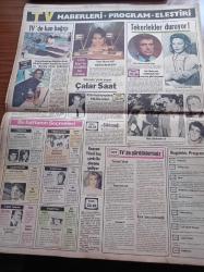 Günaydın Gazetesi - 12 Şubat 1979 - Şampiyon Bayern Münih'in 11 Golünü Türk Kızı Tülay Attı - Fenerbahçe Gol Kaçırma Rekoru Kırdı - Alparslan Türkeş Faşizm Tehlikelidir Ama Türkiye'de Faşizm Tehlikesi Yoktur - Süleyman Demirel Tehdit Etti - Kanlı İran'dan Son Fotoğraflar- Humeyni İktidarı Ele Geçirdi - Bülent Ecevit Son 5 Gündür Geceleri Ancak 4 Saat Uyuyabiliyor