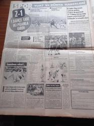 Günaydın Gazetesi - 28 Ağustos 1977 - Dil Kuşa Tiyatrosu - Zihni Göktay - Fenerbahçe Lige 2 Puan İle Başladı - Türkiye Gokart Şampiyonası Başlıyor - Mayın Tarlasında Petrol Bulundu - İçişleri Bakanı Korkut Özal Polisin Silahını Hiç Beğenmedi - Sovyetler Türkiye'de Komünist Parti Kurulmasını İstedi - İzmit'in Ünlü Çene Suyu'nu Suudi Arabistan'a İhraç Edeceğiz