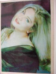 SİBEL CAN KARTPOSTALI,ARKASINA YAZILMAMIŞ,RENKLİ, 11,5 X 16 CM EBADINDA