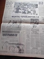 Hürriyet Gazetesi - 12 Ağustos 1979 - Selma Güneri Yusuf Sezgin Çifti Barıştı - Suna Yıldızoğlu Plak Yaptı Beni Seksi Buluyor Musun - Fenerbahçe'nin Rakibi Arsenal Liverpool'a Yenildi - Engin Verel Sakatlandı -  Şekersiz Bir Şeker Bayramına Hazır Olun - Buca'nın Hanım Belediye Başkanı Işılay Saygın Silah Kuşandı - Fakir Afganistan'da Marksist Rejim En Büyük Tepkiyi En Fakirlerden Görüyor