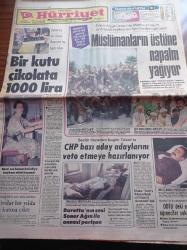Hürriyet Gazetesi - 12 Ağustos 1979 - Selma Güneri Yusuf Sezgin Çifti Barıştı - Suna Yıldızoğlu Plak Yaptı Beni Seksi Buluyor Musun - Fenerbahçe'nin Rakibi Arsenal Liverpool'a Yenildi - Engin Verel Sakatlandı -  Şekersiz Bir Şeker Bayramına Hazır Olun - Buca'nın Hanım Belediye Başkanı Işılay Saygın Silah Kuşandı - Fakir Afganistan'da Marksist Rejim En Büyük Tepkiyi En Fakirlerden Görüyor