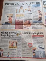 Takvim Saklambaç Gazetesi - 25 Nisan 2009 - Kızlık Zarı Dikilebilir - Şarkıcı Hadise - Demet Akalın Bekaret Kemeri Taktı - Dansöz Asena Altın Kızlar'da - Ece Erken Tuncer Öztarhan'ın Boşanma Davası Yılan Hikayesi - Operacı Hakan Aysev - Savaş Ay - Tamer Karadağlı - Nurgül Yeşilçay