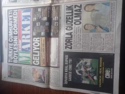 Star Gazetesi - 9 Haziran 1999 - Fatih Terim Mustafa Denizli Arasında Soğuk Savaş - Fenerbahçe'de Ogün Temizkanoğlu Ve Sergen Yalçın Transferi Tamam - Fransa'da Alaattin Çakıcı'nın İadesi İçin Karar Günü - Devlet Bahçeli Abdullah Öcalan İdam Edilmeli Dedi - Meral Akşener Tansu Çiller'e Karşı Bayrak Açıyor - Nesim Malki 1 Milyon Dolar Karşılığı Öldürtüldü - Erol Evcil - İçişleri Bakanı Sadettin Tantan - Telekulak Sebebiyle Emniyette Operasyon - Emel Sayın - Mercedes Kaçakçılığına Adı Karışan Kompela Gönderildi