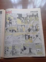 Leman Dergi Gazetesi - 20 Kasım 1999 - Selçuk Erdem - Erdil Yaşaroğlu - Lütfü Oflaz - Bayır Gülü - Vedat Özdemiroğlu - Nihat Genç - Cezmi Ersöz - Bezgin Bekir - Daral Timsah - Hain Evlat Ökkeş - O Love You Bill Clinton - Buluşma Noktamız Deprem - Müteahhit Bayındırlık Bakanı Koray Aydın MHP Belediyelerine Afet Yaşanmış Gibi 13 Trilyon Para Gönderdiği Ortaya Çıktı - Bill Clinton'ın Türkiye Gezisi 7.2'lik Düzce Depreminin Önüne Geçti - Atatürkçü Düşünce Derneği Bağcılar Şubesinde Görevli Şükrü Demirkürek Bıçaklanarak Öldürüldü - İBDA-C