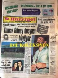 ZEKİ MÜREN'İN ANKARA KÖŞK GAZİNOSU SEKER BAYRAMI KONSERİ REKLAMI - ''YILMAZ GÜNEY DOSYASI BÜYÜYOR'', 13 EKİM 1974 HÜRRİYET GAZETE, HAKİM S. MUTLU'NUN ÖLDÜRÜLDÜĞÜ GÜN ŞERİF GÖREN DE VURULDU, KLÜP 12'NİN ORTAĞI ATİLLA AY ÖLÜ OLARAK BULUNDU, BÜLENT ECEVİT AZINLIK HÜKÜMETİ İÇİN YETKİ İSTEDİ, 1964'DE TÜRKLER ENOSIS'E RAZIYDI, KÖYDEN İNDİRM ŞEHİRE FİLM REKLAMI, ZEKİ ALASYA, METİN AKPINAR, KEMAL SUNAL, HALİT AKÇATEPE, ARÇELİK BÜYÜK TAHMİN YARIŞMASI, YAZIK OLDU YARINLARA, KADİR İNANIR FİLM REKLAMI, KONYALI SAAT DEPOSU REKLAMI, GÖKBAKAN TRİKOLARI REKLAMI, ASTAŞ GİYİM REKLAMI, CHORZOW - FENERBAHÇE MAÇI, PHILIPS ÇANTA PLAKÇALAR PİKAP REKLAMI, PIONEER AĞAÇ KESME MOTORU REKLAMI, 1974 / 75 VAKKO GÖMLEK KOLEKSİYONU REKLAMI