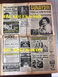 YUNANLILAR ŞİMDİ DE ATATÜRK'E DİL UZATTI, ATATÜRK'ÜN BİR RUM ARTİSTİ OLAN ROZO DALMAZ (ZOZO DALMAS) İLE İLİŞKİ YAŞADIĞINI İDDİA EDEN ATINA'DA ÇIKAN APOYEVMATİNİ GAZETESİ'YLE İLGİLİ HABER, 5 EYLÜL 1975 GÜNAYDIN FOTO HABER 1 GAZETE, ECEVİT'İN ELAZIĞ GEZİSİNDE KANLI OLAYLAR ÇIKTI, NECMETTİN ERBAKAN'IN ELİNİ ÖPTÜRMESİ, KADIN MÜTEAHHİT YÜKSEL ÜÇEL'İ ÖLDÜREN ADAMIN İDAMI İSTENİYOR, SİGARA SATAR GİBİ TABANCA SATAN KAÇAKÇILAR YAKALANDI, ZEYNEP SULTAN ÇİZGİROMAN, OSMAN ÖNDEŞ, ''HÜZÜNLÜ DAKİKALAR FOTOROMAN, KATİUSCIA, CEMAL DÜNDAR, ULTİMA REKLAMI, BELEDİYA OTOBÜS ŞOFÖRLERİNİN GREVİ, LIVER-REED DAKTİLO REKLAMI, DİDİ VE FENERBAHÇE, ''İKİ YÜREKLİ KADİR, DADAŞ HASAN, ÇİZGİ ROMAN, EROL DENLİ'' - KARA MURAT ÇİZGİROMAN - İZMİR FUARI GECELERİ 100 BİN LAMBA AYDINLATIYOR, DANDY, STİMOROL REKLAMI, KADIN ERENLER, NEZİHE ARAZ, CEMAL DÜNDAR