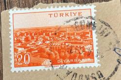 Mektup Zarfından Kesilmiş  / Postadan Geçmiş Pul Filateli - Damgalı - DİYARBAKIR, 20 PARA - Türkiye Cumhuriyeti