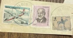 Mektup Zarfından Kesilmiş  / Postadan Geçmiş Üçlü Pul Filateli - 17 Aralık 1972 Damgalı - KAMİL AKDİK, 30 KURUŞ / UÇAK, 60 KURUŞ / ATLI ATATÜRK BURSA, 10 KURUŞ - Türkiye Cumhuriyeti