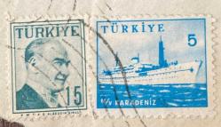 Mektup Zarfından Kesilmiş  / Postadan Geçmiş İkili Pul Filateli - Damgalı - ATATÜRK , 15 PARA / GEMİ KARADENİZ, 5 PARA - Türkiye Cumhuriyeti