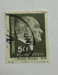 Mektup Zarfından Kesilmiş  / Postadan Geçmiş Pul Filateli - Unkapanı Damgalı - ATATÜRK İSTANBUL 1978 , 50 KURUŞ - Türkiye Cumhuriyeti