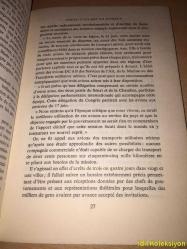 UNE IDEE A LA CONQUETE DU MONDE - PETER HOWARD - EDİTİON DE CAUX - FRANSIZCA KİTAP (DÜNYAYI Fethetmek İçin Bir Fikir) HAFİF YIPRANMALARI MEVCUT