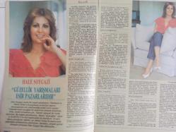 Kadınca Aylık Aktüalite Sinema Tiyatro Müzik ve Gençlik Dergisi - Aralık 1982 - Sezen Aksu - Hale Soygazi - Coşkun Demir - Cüneyt Arkın - Kadınca Beş Yaşına Bastı - Erkek Güzeli - Türk Sinemasında Kadın Kişilikleri - Bir Romanımız Var - Uyku Şekilleri - Yerli Moda - Patronlu Modeller - İlaç Alırken Nelere Dikkat Edilir? - Kadın ve Bel Ağrısı - Çocuklarımızı Boş Zamanlarını Değerlendirmeye Alıştıralım - Kadın Olmak İsterdim - Büyümeyen Çocuklar: Erkekler - Evlilikte Dürüstlüğün önemi - Bir Kongrenin Ardından - Kadınların Muayenesi Mecliste Tartışıldı - Gülriz Sururi - Kayınvalide Her şeye Karışır Ama - Sıskalaşmak İçin Uğraşmayın - Cilt Güzelliği - Kadın Erkek Yaşamı Paylaşalım fotoğraf ve haberi - Tam Takım Dergi