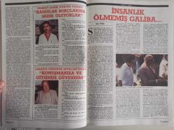 Kadınca Aylık Aktüalite Sinema Tiyatro Müzik ve Gençlik Mecmuası Dergisi - Ağustos 1985 - Çiğdem Tunç - Zeynep Özal - Kenan Kalav - İstanbul'da Beş Parasız - Yaşayandan İtiraflar - Çingeneler - İki Kadın Tatilde - Sirk ve Aşk - Yatak Odaları - İthal Malları - Yemek - Übeyde Nine - Çağdaş Kadının Yaşam Rehberi - Hemşirelik Zor Meslek - Başarılı Kadınlar - Küçükler Evlilik Üzerine Konuştu - Aşk - On Üç Yıllık Evlilik - Seksi Fazla Abartmayın - Tuz ve Şeker İktidarsızlık - Erkekte ve Kadında Farklı Ruhsal Hastalıklar - Bilgisayarlı Tomografi - Sanat Olayları - Gözümüzden Kaçmayanlar - Açık Mektup - Biz Bize - Dağarcık - Öykü - Burç - Fal - Ali Özgentürk - Attila İlhan - Hüseyin Aktaş - Kadir İnanır - Ahmet Yılmaz - Neco - Necmi Genç - Gülriz Sururi - Tomris Uyar - Esin Afşar - Gülşen Bubikoğlu - Hülya Avşar - Kenan Kalav  fotoğraf ve haberi - Tam Takım Dergi