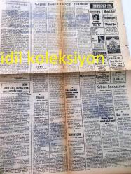 DEMOKRAT İZMİR GAZETESİ YEREL TAŞRA BASINI ---13 Temmuz 1971 --Gezmiş Davasının Savcısı Ecevit ve Demirel 'i Yerdi --Deniz Gezmiş (İdam talebiyle yargılanacak )--Sıkı Yönetim Komutanı  Askeri Savcı  Hakim Binbaşı Keramettin Çelebi : Deniz Gezmiş ve arkadaşlarıyla  ilgili iddianamesini hazırlamış ---Köy İşleri Bakanı :Cevdet Aykan  ---Makarios ,Cunta 'ya çattı --Kıbrıs konusunda entrika çevriliyor --Ortak Pazar ve İngiltere :Arıkan M. Erzurumlu ---İkinci Dünya Savaşında  ABD -Mafia Anlaşması :İbrahim Uzgören --Atatürk 'ün Laiklik Kavramı --İnşaat sektöründe malzeme fiyatı yüzde yirmi arttı --Fransız Konsolosluğu  Guy Barioulet  dün sabah  İzmir Valisi Namık Kemal Şentürk  Ziyaret Etti --PTT 'ciler Eğleniyor --