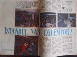 Kadın Dünyası Aylık Aktüalite Sinema Tiyatro Müzik ve Gençlik Mecmuası Dergisi - Aralık 1985 - Yonca Boran - Hande Fevzioğlu - Dereden Tepeden - Ayıh Rehberi - Güneş Battıktan Sonra - Pınar Kür - Haluk Akçam - S. Signoret - Yul Brynner - Richard Hudson - Orson Welles - Ayşegül Aldinç - Pan-Am'da Türk Misafirperverliği - Meslek Yaşamında 12 Temel Hata - Hediye Almak Zevktir - Unutamadıkları Yılbaşı Hediyeleri - Hümeyra Sultan-  İstanbul Nasıl Eğleniyor? - Bir Kadına - Ayın Dosyası: Check-Up - Kadını Kadın Yapan Hormon - A'dan Z'ye Dişlerimiz - Kolestrol - Kilo Ayarı ile Zayıflama - Doğum Gecikirse - Çocuğun Başarısı Elinizde - Erkekler Neden Dövüyor? - Stil: İthal Ayakkabılar - Güzellik: Yılbaşı Makyajı - Moda: 365. Gece - Ajda Pekkan'ın Seçimi - Dekorasyon - Bitki Bakımı - Yılbaşı Sofrası - Minik Mucizeler fotoğraf ve haberi - Tam Takım Dergi