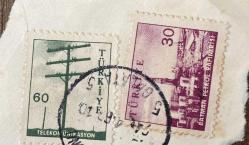 Mektup Zarfından Kesilmiş  / Postadan Geçmiş İkili Pul Filateli - Damgalı - TELEKOMÜNİKASYON, 60 PARA / BATMAN PETROL RAFİNERİSİ, 30 PARA  - Türkiye Cumhuriyeti