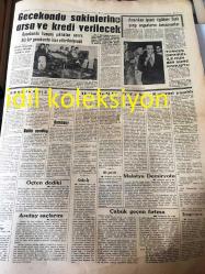 ANKARA HIZ GAZETESİ YEREL TAŞRA BASINI---17 Aralık  1965 Yıl :1 Sayı :8--DYF -İş Sivas Kongresi  Yapıldı --Zararlı  yöneticilere artık son  ihtar verilmelidir ---Seyfi Demirsoy Grevci İşçilere Amentu Okudu --Altın gün süren tütün grevi zaferle  sona erdi --Çabuk  geçen fırtına :Adnan Başaran --Yargıtay kararları  üzerine :Sadi Kazancı --Alınması gereken ders :Necmi Ertez --Gerçek Sosyalizm ve Komünizm :Ekrem Alıcan --Gecekondu sakinlerine arsa ve kredi  verilecek ---Teksif idarecileri  dün bildiri yayınladılar **