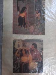 Türkan Şoray ile Cihan Ünal Çeşitli Gazete Dergi ve Haber Sayfalarından kesilmiş 5 adet fotoğraflı 20*30cm ebadında arkalı önlü boş kağıda yapıştırılmıştır.