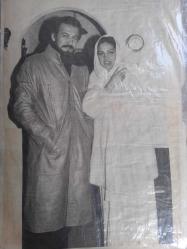 Türkan Şoray ile Cihan Ünal Çeşitli Gazete Dergi ve Haber Sayfalarından kesilmiş 4 adet fotoğraflı 20*30cm ebadında arkalı önlü boş kağıda yapıştırılmıştır.