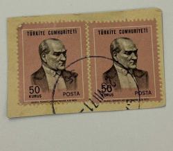 Mektup Zarfından Kesilmiş  / Postadan Geçmiş İkili Pul Filateli - 26 Temmuz 1971 Damgalı - ATATÜRK 1970  , 50 KURUŞ - Türkiye Cumhuriyeti