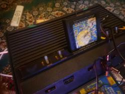 Atari 2600 - KARAKUTU -27 adet kaset- Klon değildir.